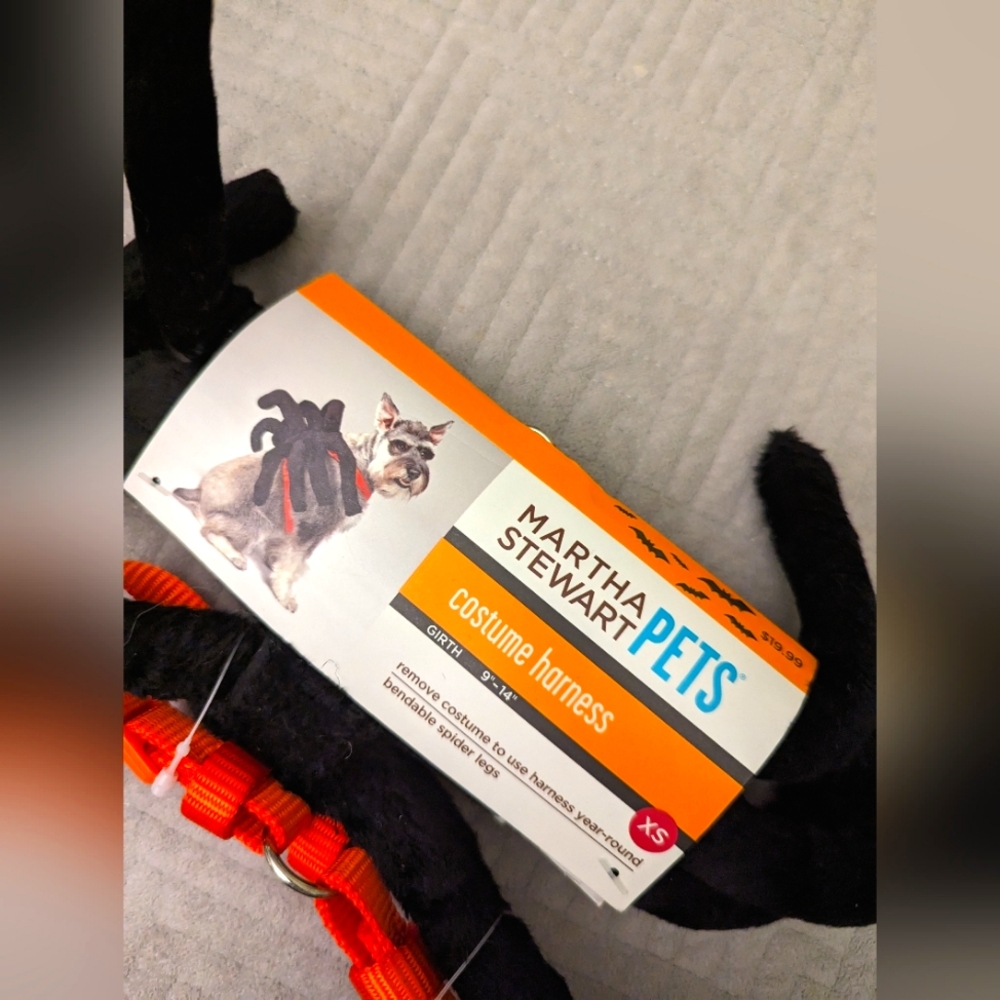 NWT Martha Stewart Dog Harness Spider